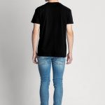t_shirt-m-hanger-black-crop1-1114