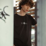 t_shirt-m-hanger-black-crop1-1114