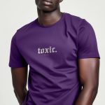 t-shirt-man-a-hanger-front-zoom1-purple-2649.jpg
