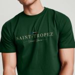 t-shirt-man-a-hanger-front-zoom1-bottle_green-2614.jpg