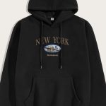 New York Manhattan, Φούτερ με Κουκούλα σε Μαύρο Χρώμα