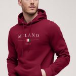 Milano Italia, Φούτερ με Κουκούλα σε Μπορντώ Χρώμα