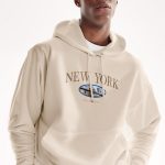 New York Manhattan, Φούτερ με Κουκούλα σε Εκρού Χρώμα