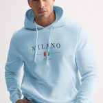Milano Italia, Φούτερ με Κουκούλα σε Γαλάζιο Χρώμα