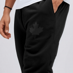 joggers_man_Ottawa_Canada_black_uk