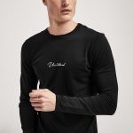 longsleeve-man-a-g13-front-zoom2-black-3138.jpg