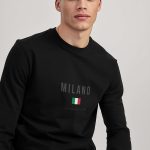 longsleeve-man-a-g18-front-zoom1-black-3058.jpg
