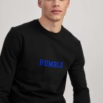 longsleeve-man-a-g18-front-zoom2-black-3164.jpg