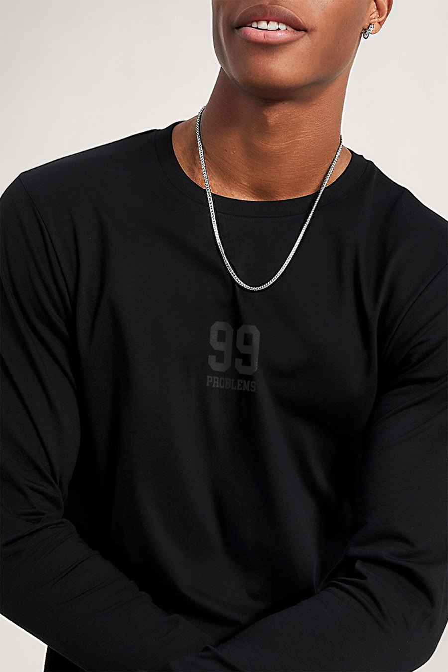 longsleeve-man-a-g19-front-zoom4-black-3151.jpg
