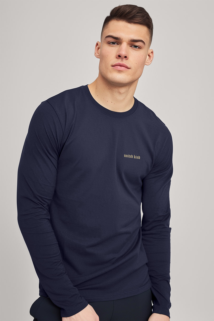 longsleeve-man-a-g22-front-zoom1-blue-3276.jpg