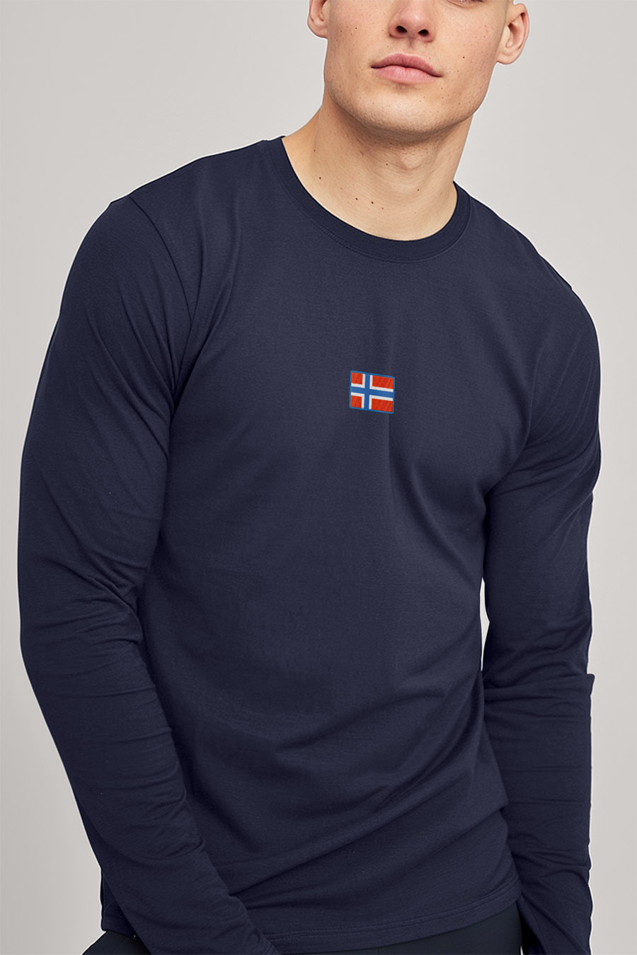 longsleeve-man-a-g22-front-zoom3-blue-3183.jpg