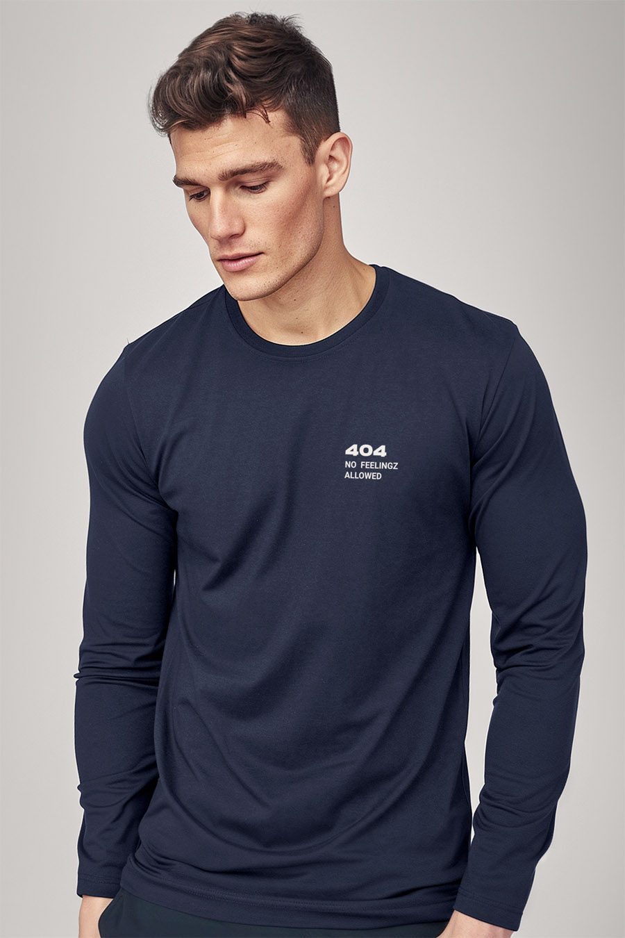 longsleeve-man-a-g26-front-zoom1-blue-3285.jpg