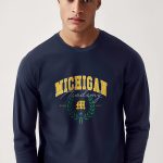 longsleeve-man-a-g27-front-zoom3-blue-3006.jpg