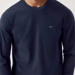 longsleeve-man-a-isolated-front-full-blue-3136.jpg