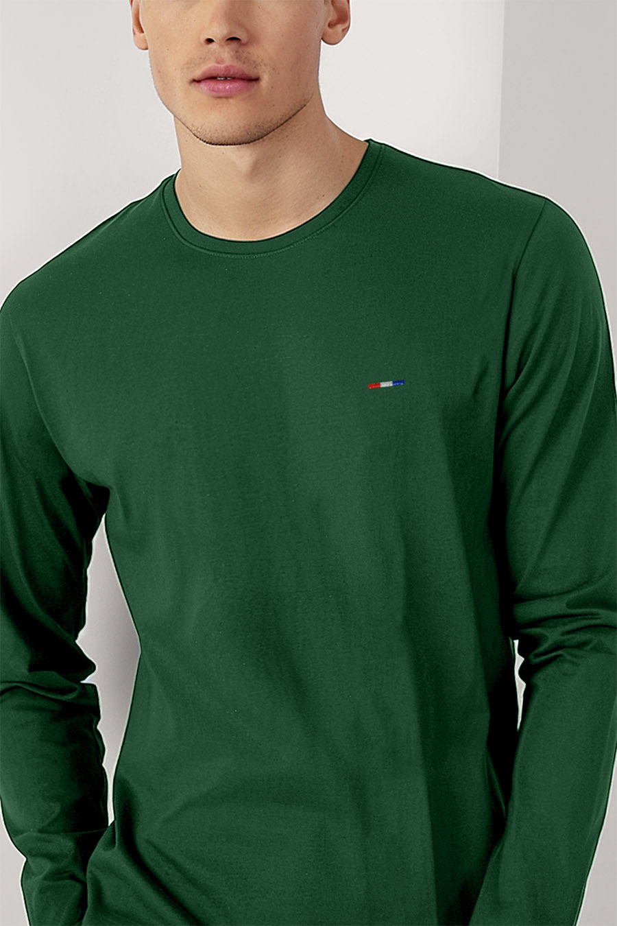 longsleeve-man-a-g29-front-zoom3-green-3135.jpg