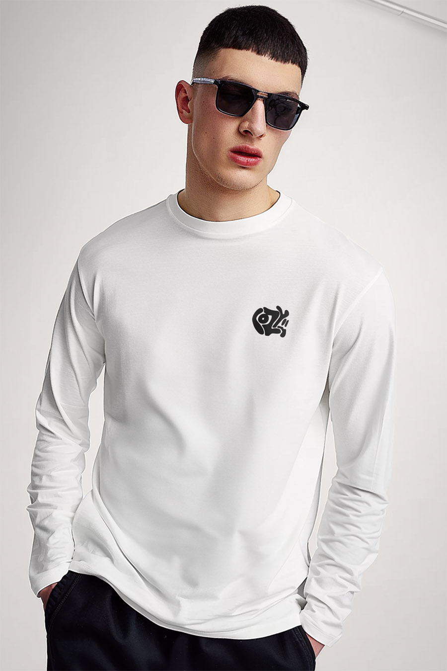 longsleeve-man-a-g35-front-zoom1-white-3234.jpg