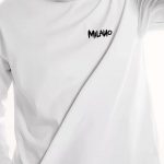 longsleeve-man-b-g39-back-zoom1-white-3221.jpg