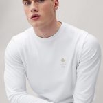 longsleeve-man-a-isolated-front-full-white-3047.jpg