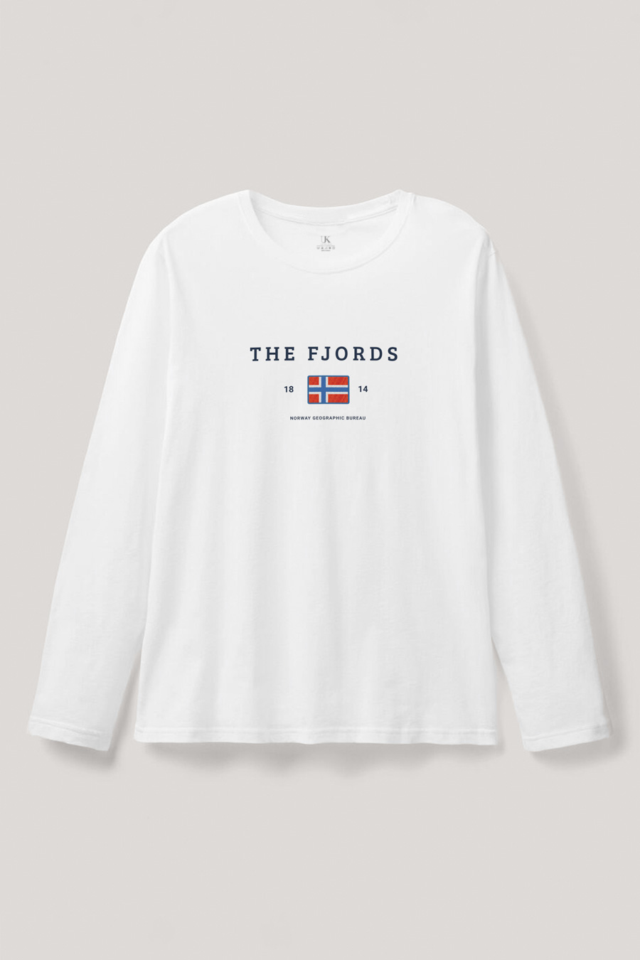longsleeve-man-a-isolated-front-full-white-3067.jpg