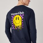 longsleeve-man-b-g23-back-zoom1-blue-3265.jpg