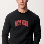 New York Red, Φούτερ σε Μαύρο Χρώμα