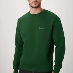 sweatshirts-man-a-isolated-front-full-green-3172.jpg