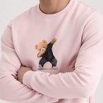 sweatshirts-man-a-isolated-front-full-pink-3096.jpg