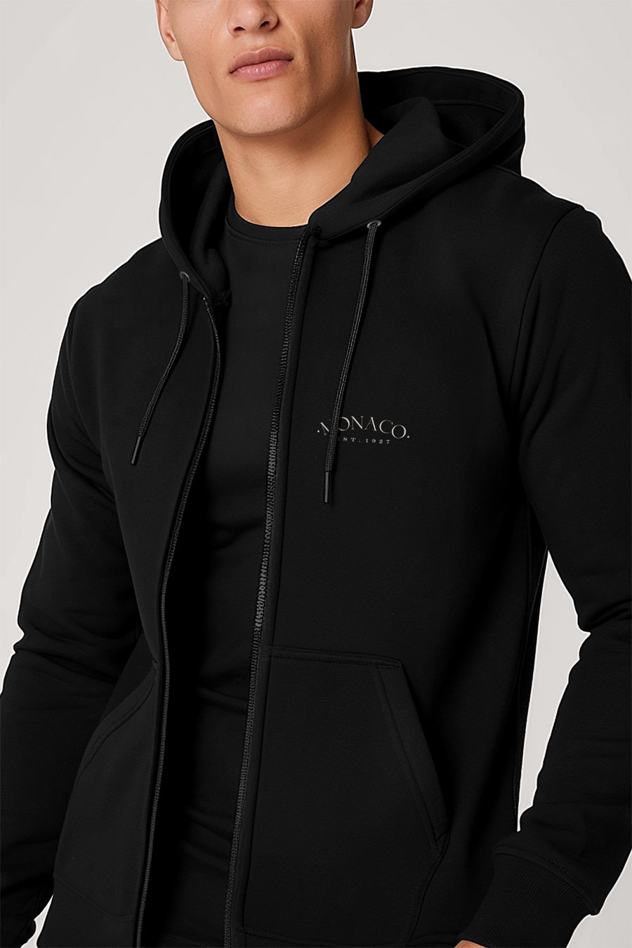 zippers-man-a-g16-front-zoom3-black-3267.jpg