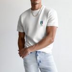 t-shirt-man-a-hanger-front-zoom2-white-4281.jpg