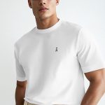 t-shirt-man-a-hanger-front-zoom2-white-4336.jpg