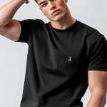 t-shirt-man-a-hanger-front-zoom2-black-4336.jpg