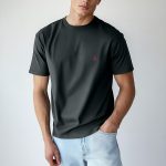t-shirt-man-a-hanger-front-zoom2-iron-gray-4335.jpg