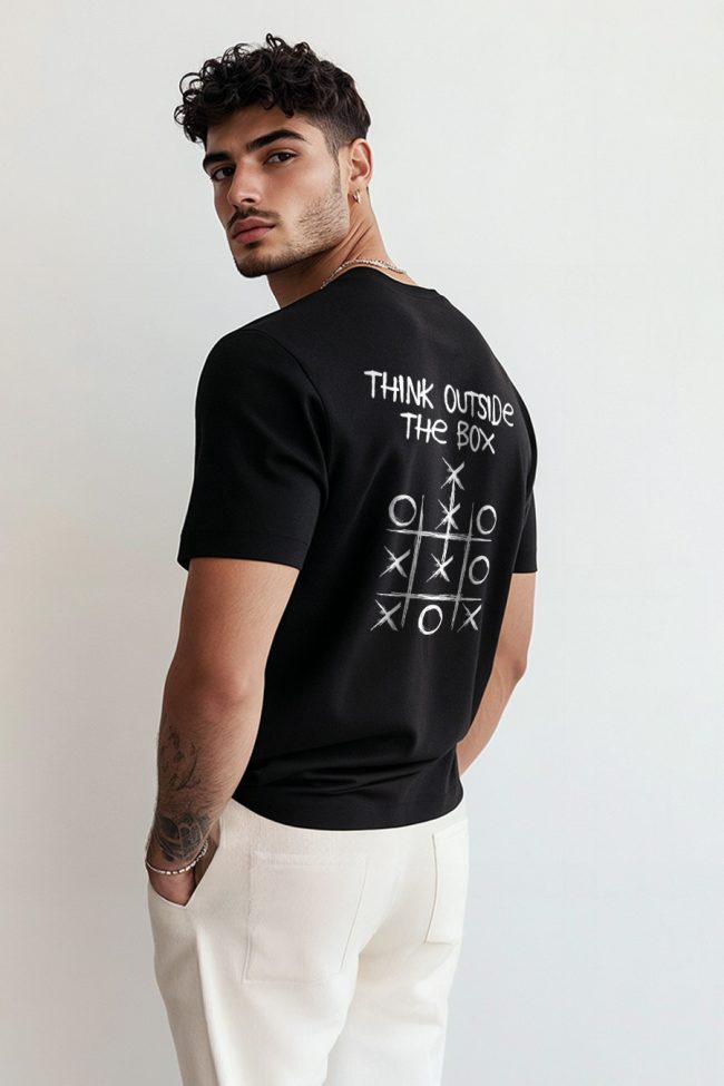 Think Outside The Box - Back, T-Shirt σε Μαύρο Χρώμα