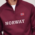 halfzip-man-a-g12-front-full-burgundy-5014.jpg