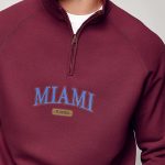 halfzip-man-a-g14-front-zoom1-burgundy-5029.jpg