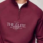 halfzip-man-a-g14-front-zoom1-burgundy-5082.jpg