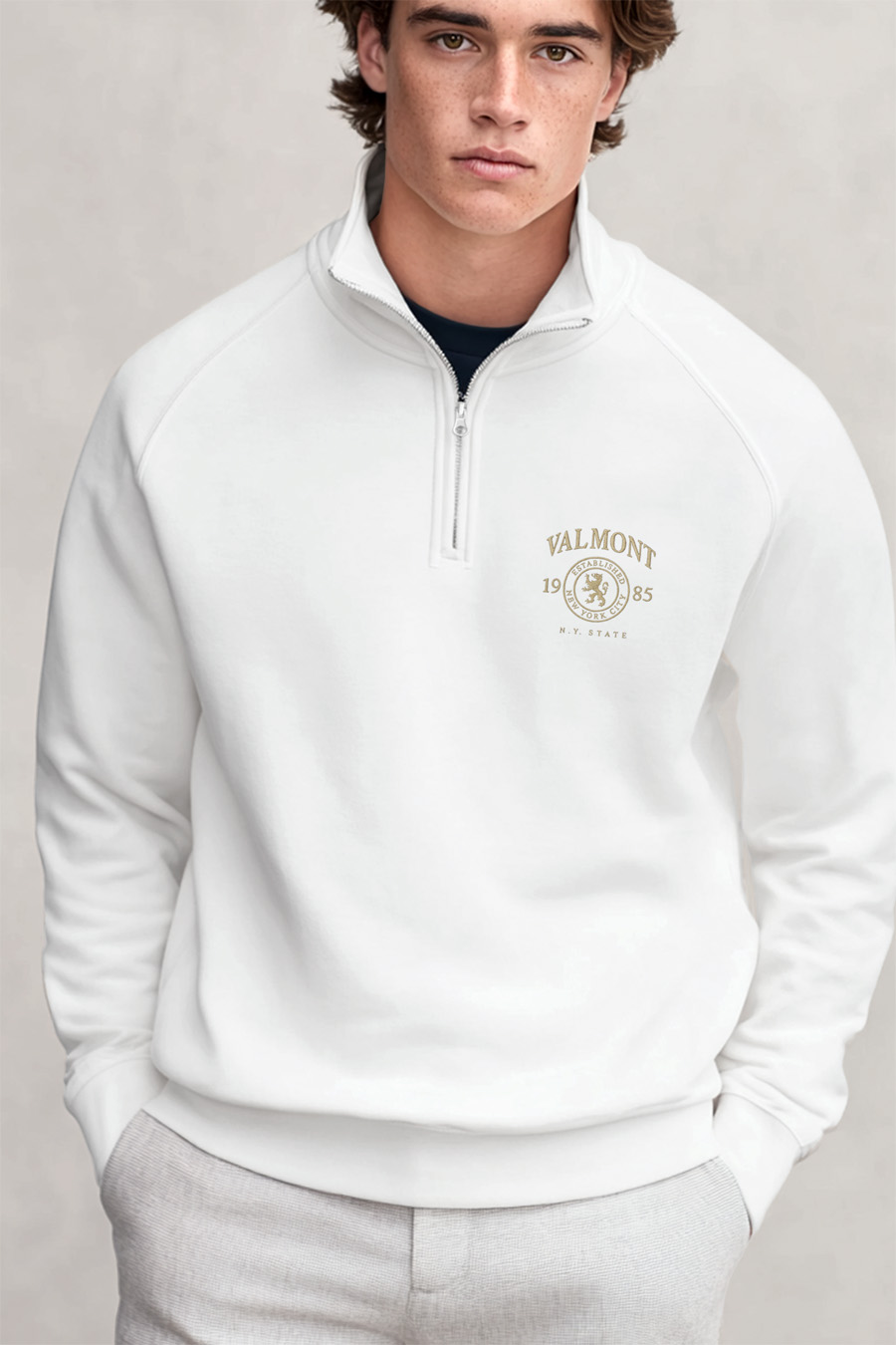 halfzip-man-a-g21-front-zoom1-white-5078.jpg