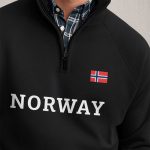 halfzip-man-a-g4-front-full-black-5014.jpg