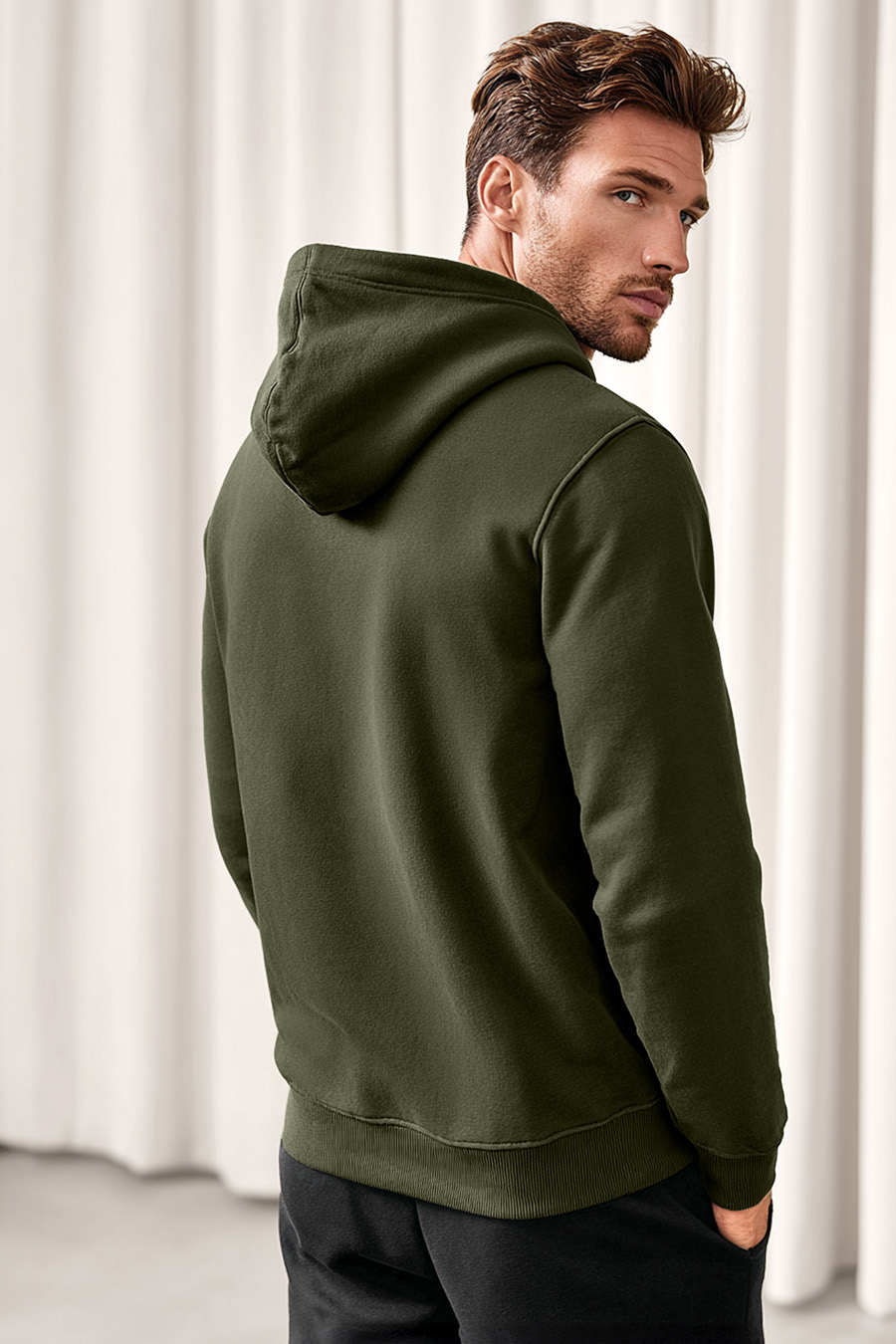 hoodies-man-b-g35-back-zoom1-xaki-no_stamp-1.jpg
