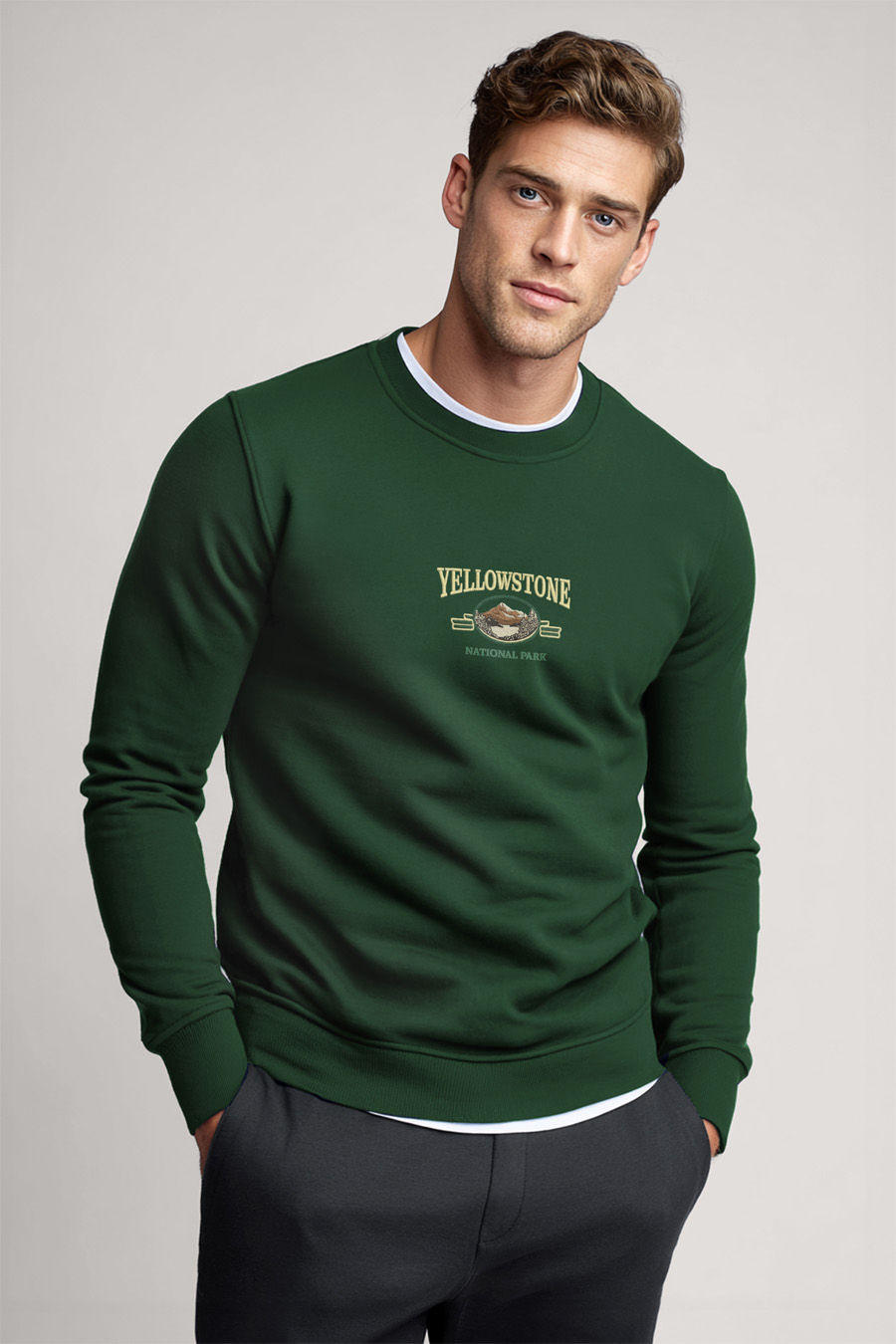 sweatshirts-man-a-g32-front-full-green-5147.jpg
