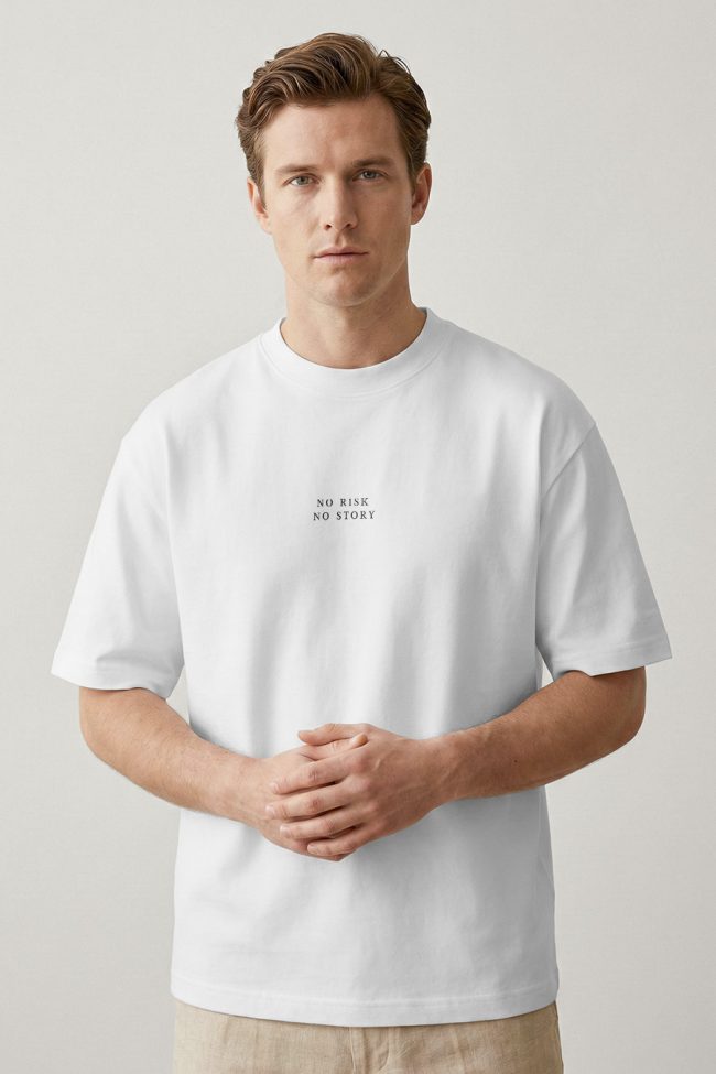 Oversized T-Shirt σε Λευκό Χρώμα με σχέδιο, No Risk No Story White