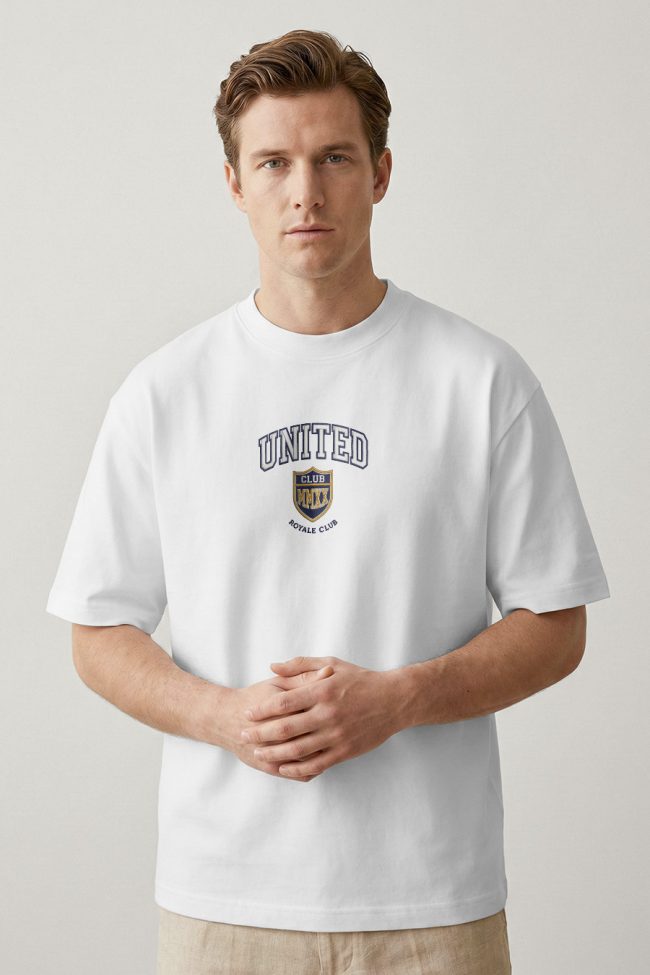 Oversized T-Shirt σε Λευκό Χρώμα με σχέδιο, United Club