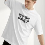 Oversized T-Shirt με Σχέδιο σε Λευκό Χρώμα, What Are We Doing