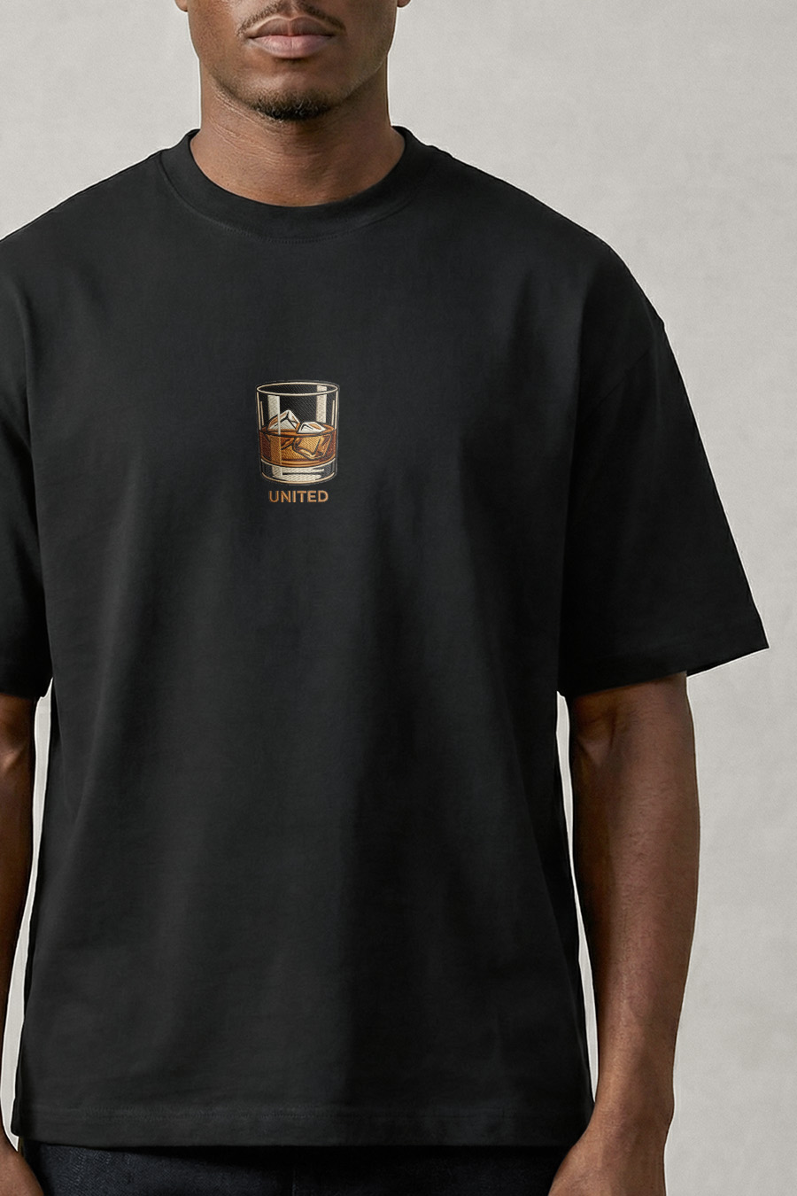 boxy-t-shirt-man-a-g11-front-zoom3-black-5384.jpg