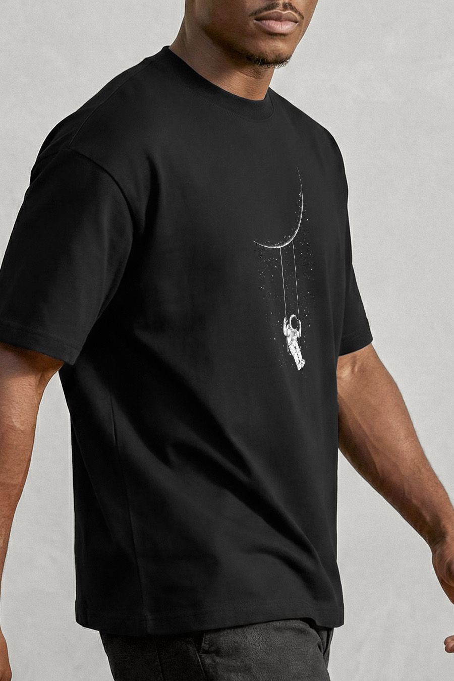 boxy-t-shirt-man-a-g12-front-zoom3-black-5062.jpg