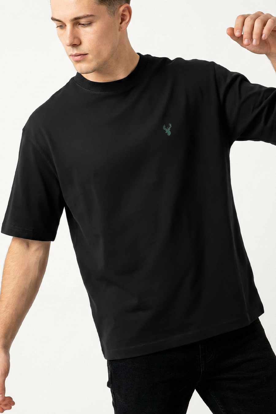 boxy-t-shirt-man-a-g3-front-zoom2-black-5346.jpg