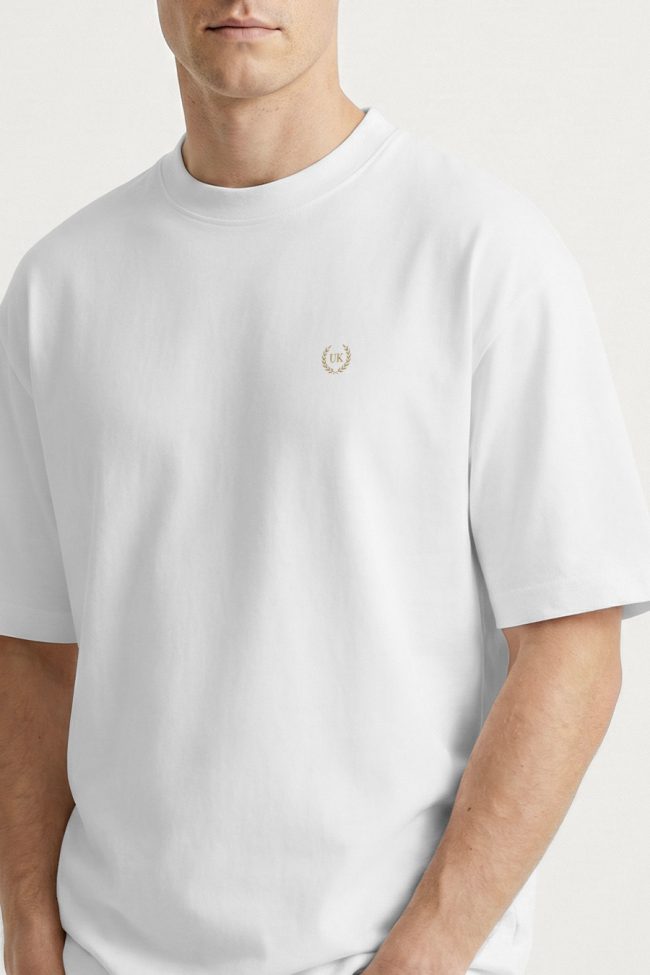 Oversized T-Shirt με Design Print σε Λευκό Χρώμα, UK Royal Gold