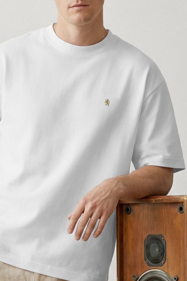 Oversized T-Shirt με Design Print σε Λευκό Χρώμα, Lion Crest