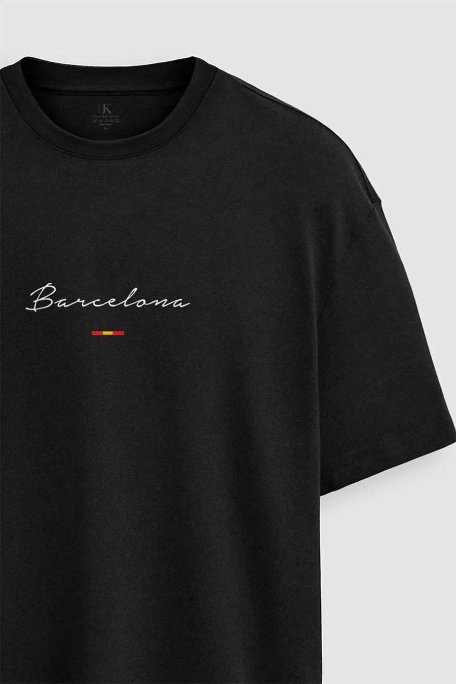 t-shirt-man-a-boxy-front-zoom2-black-5085.jpg