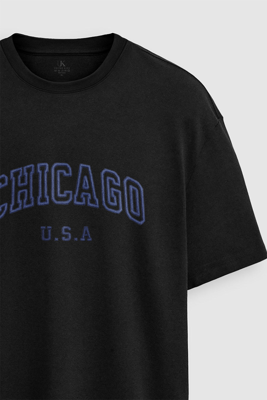 t-shirt-man-a-boxy-front-zoom2-black-5199.jpg